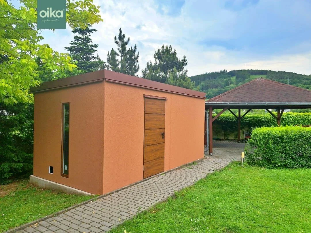 Záhradný domček so šikmou strechou