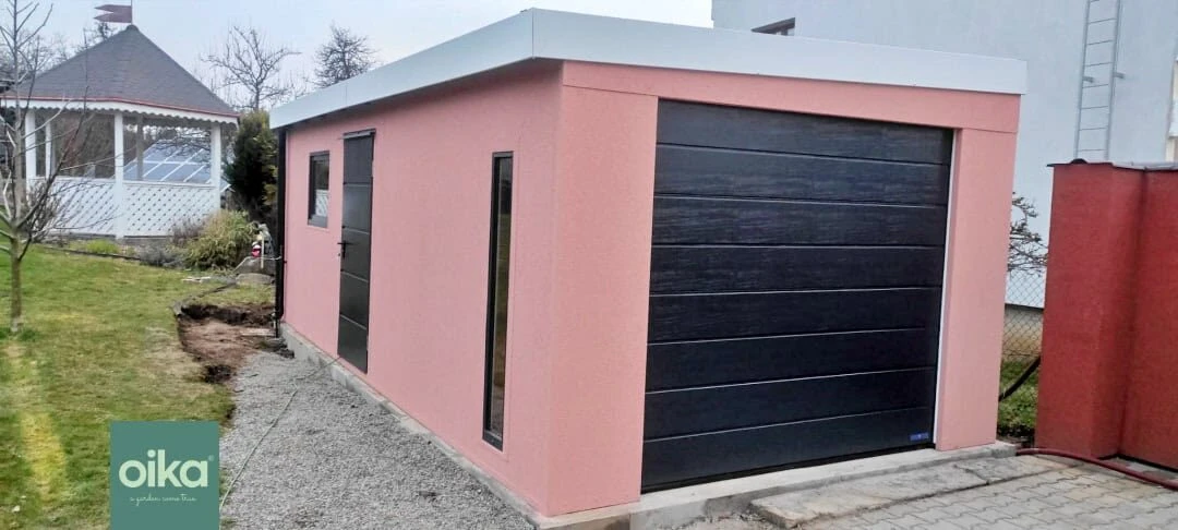 Garáž s oknom, dverami a strešným oknom