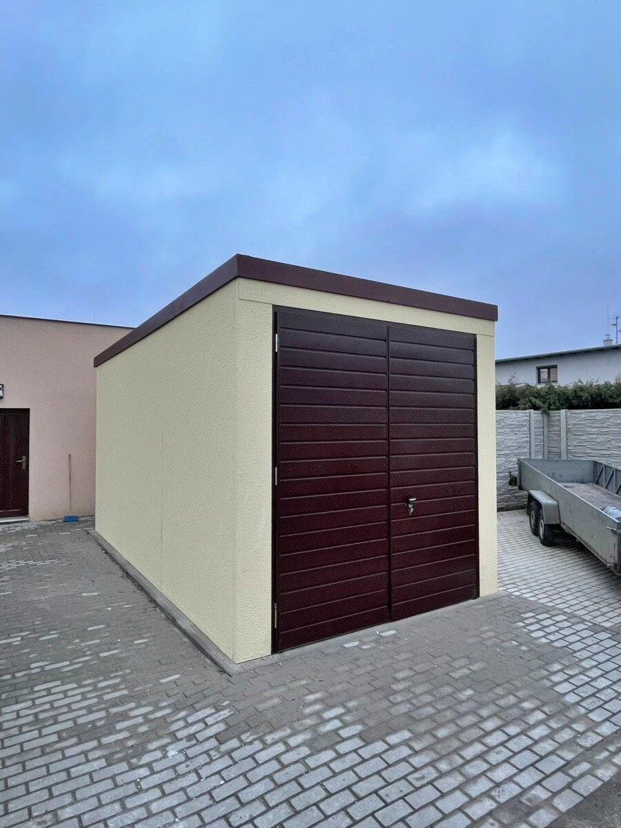 Montovaná garáž pre 1 auto s atypickou výškou
