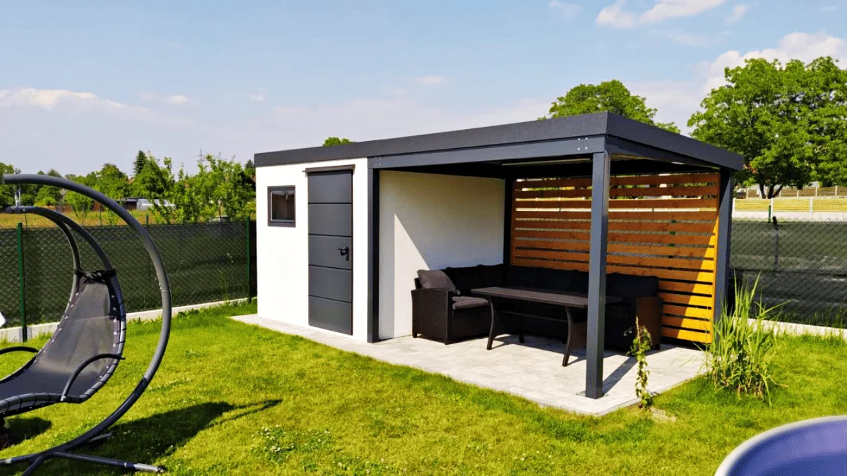 Pergola se zahradním domkem
