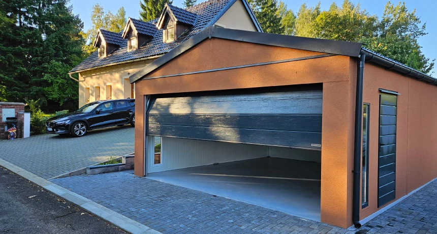 Pořádná garáž, pořádná sleva až 90&nbsp;000&nbsp;Kč