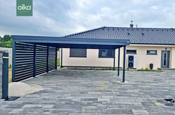 Montovaná pergola s izolovaným stropom