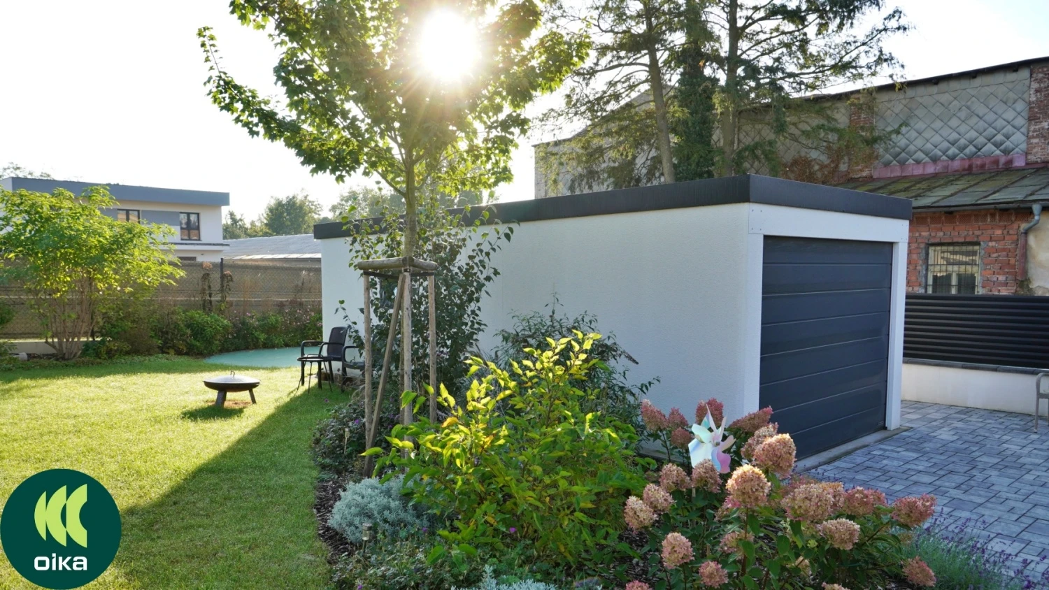 Garáž s hotovou omítkou